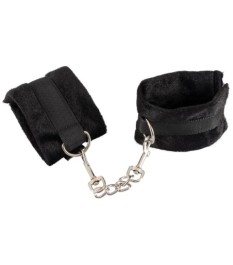 Handfesseln aus Plüsch