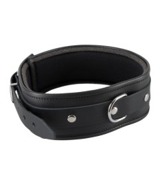 Halsfessel aus Leder