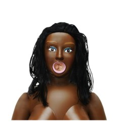 Liebespuppe „Tyra“ mit 3D-Gesicht und langen Haaren