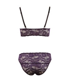 Bralette plus Slip aus Blütenspitze