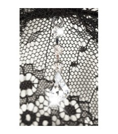 Bralette plus Strapsstring aus Spitze