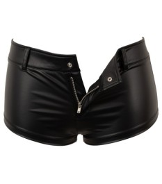 Hotpants im edlen Mattlook