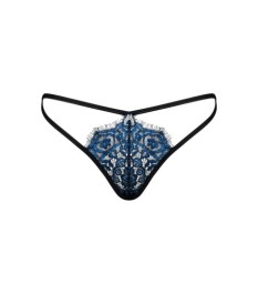 String mit eingenähter Perlenkette im Schritt