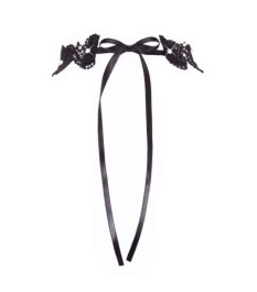 Halsband aus Stickerei in Spitzenoptik