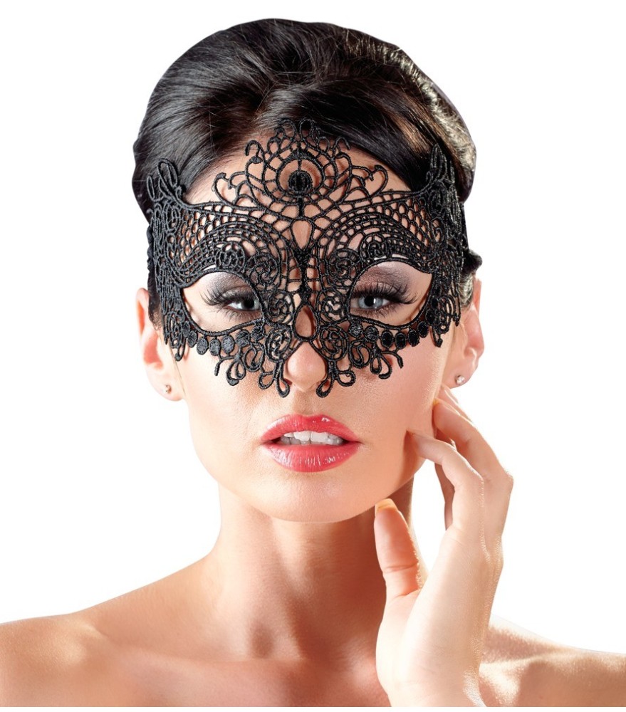 Augenmaske aus filigraner Stickerei