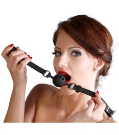 Augenmaske mit Spitze überzogen