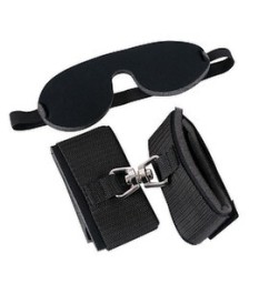 Kopfmaske aus weicher Spitze