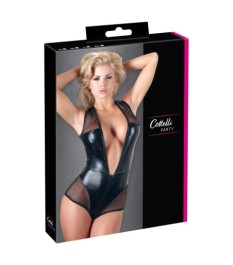 Body im trendigen Material-Mix