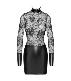 Minikleid aus Blütenspitze