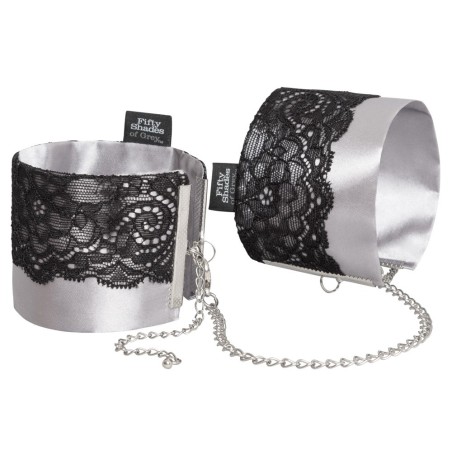 Handfessel „Play Nice Satin & Lace Wrist Cuffs“