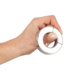 „Magnetic Ball Stretcher“