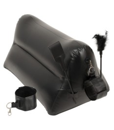 Liebeskissen „Portable Triangle“