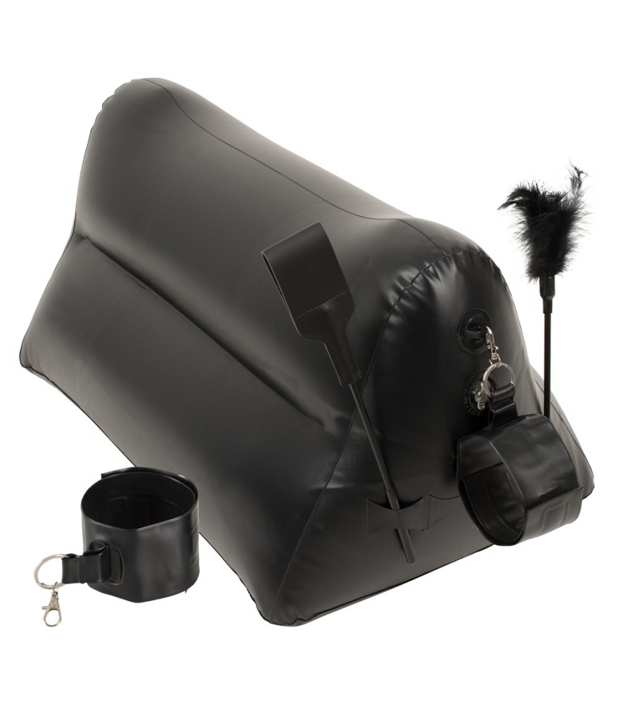 Liebeskissen „Portable Triangle“