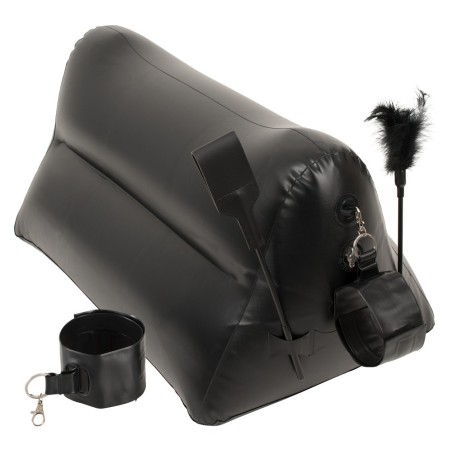 Liebeskissen „Portable Triangle“