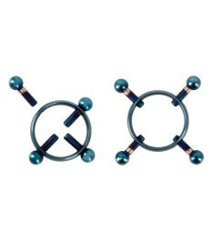  jeweils 4 Justierschrauben