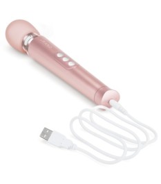 Massagestab „Petite Rechargeable Vibrating Massager“ in Reisegröße
