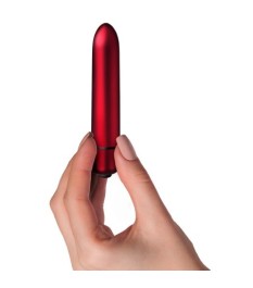 Vibrobullet „Scarlet Velvet“ mit 10 Vibrationsmodi und Mattlook.